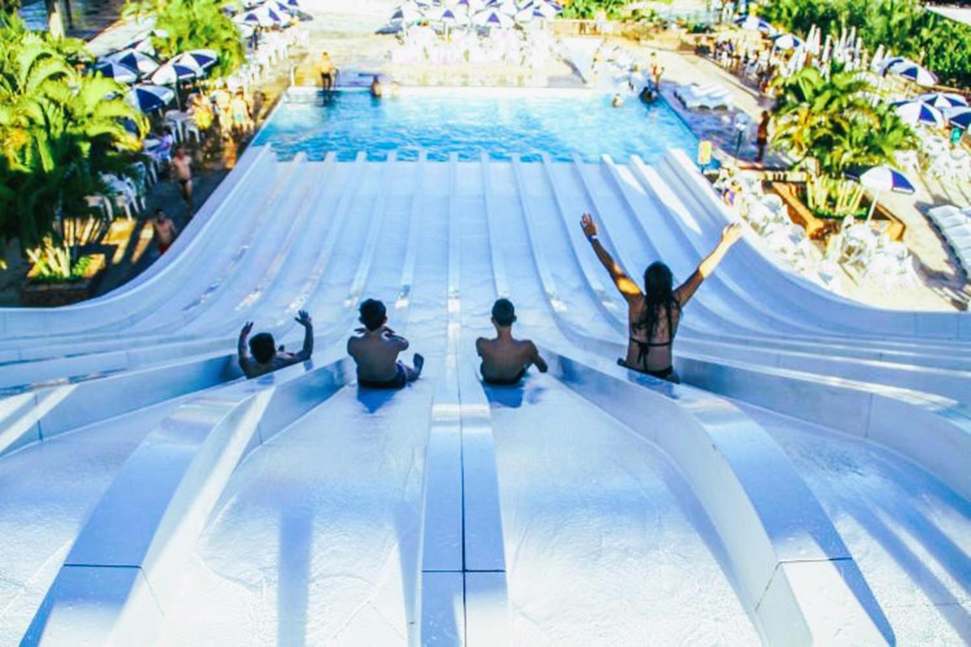 Piazza Diroma - Cortesia Park Diroma, Splash E Slide Caldas Novas Dış mekan fotoğraf
